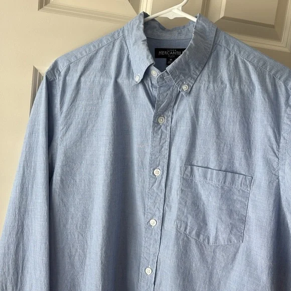 Men’s J. Crew Mercantile Flex Light Blue Button Down - Picture 2 of 5